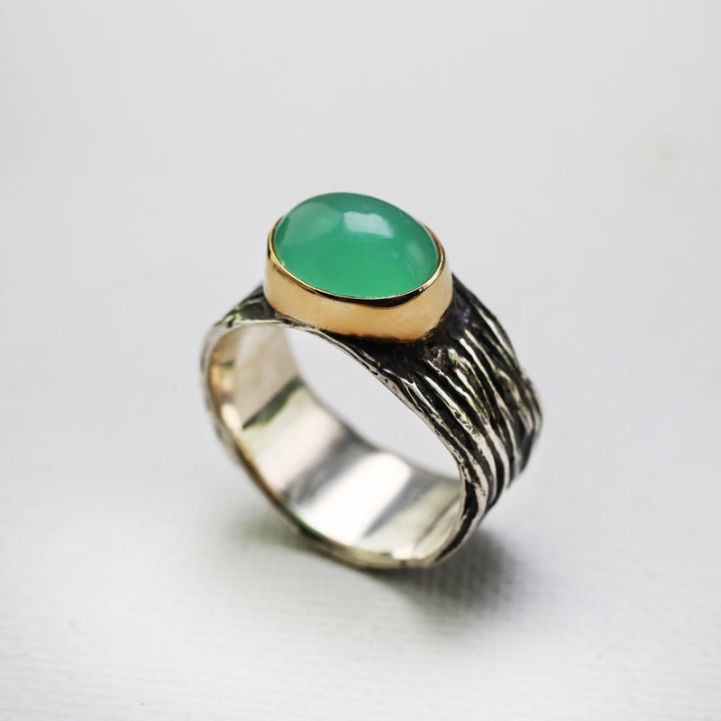 Circular Chrysoprase Pinion Band