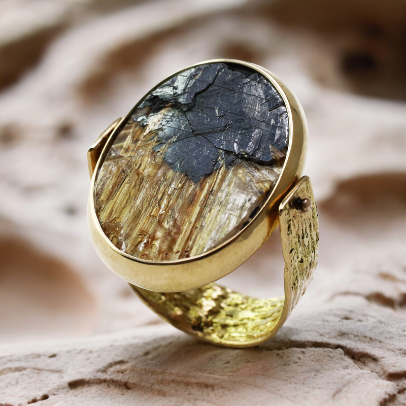 Gold Banana Flower Rutilated Quartz Kinetic Flip Ring