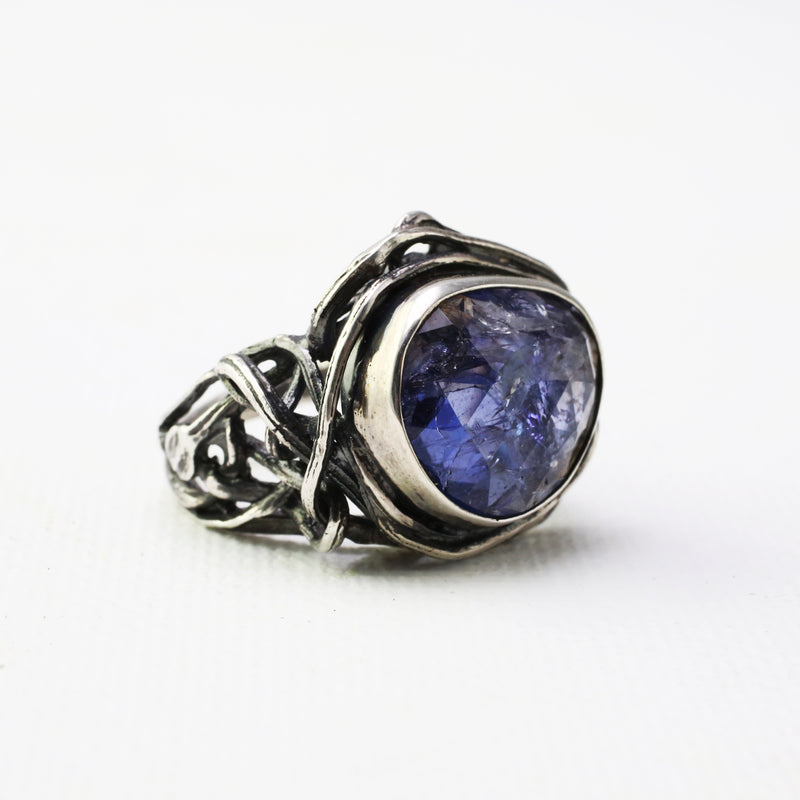 Lavender Tanzanite Bramble Ring