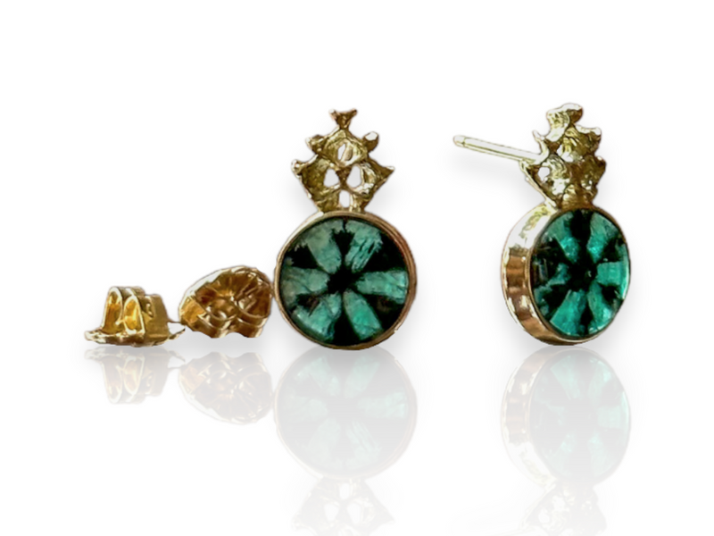 Trapiche Emerald and Gold Pinecone Arrow Earrings