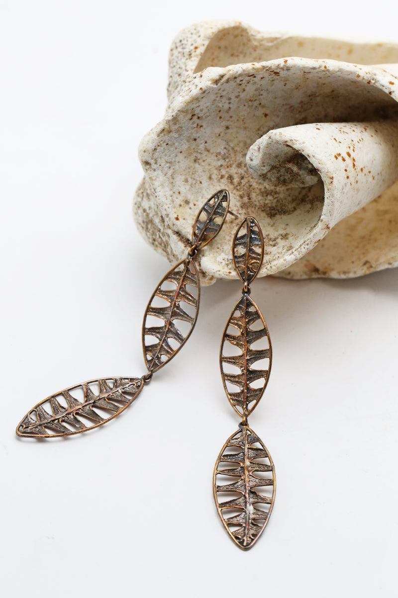 Warm Lopez Fern Chandelier Earring