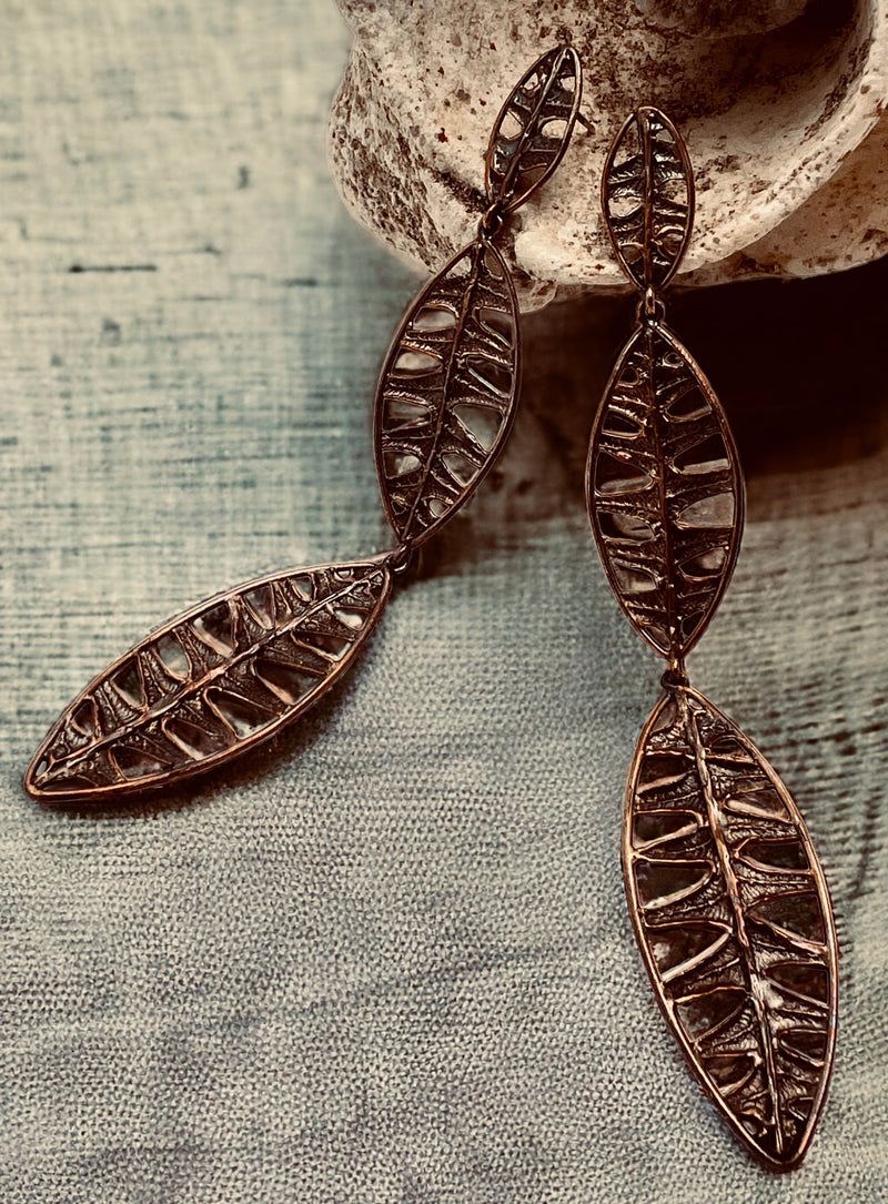 Warm Lopez Fern Chandelier Earring