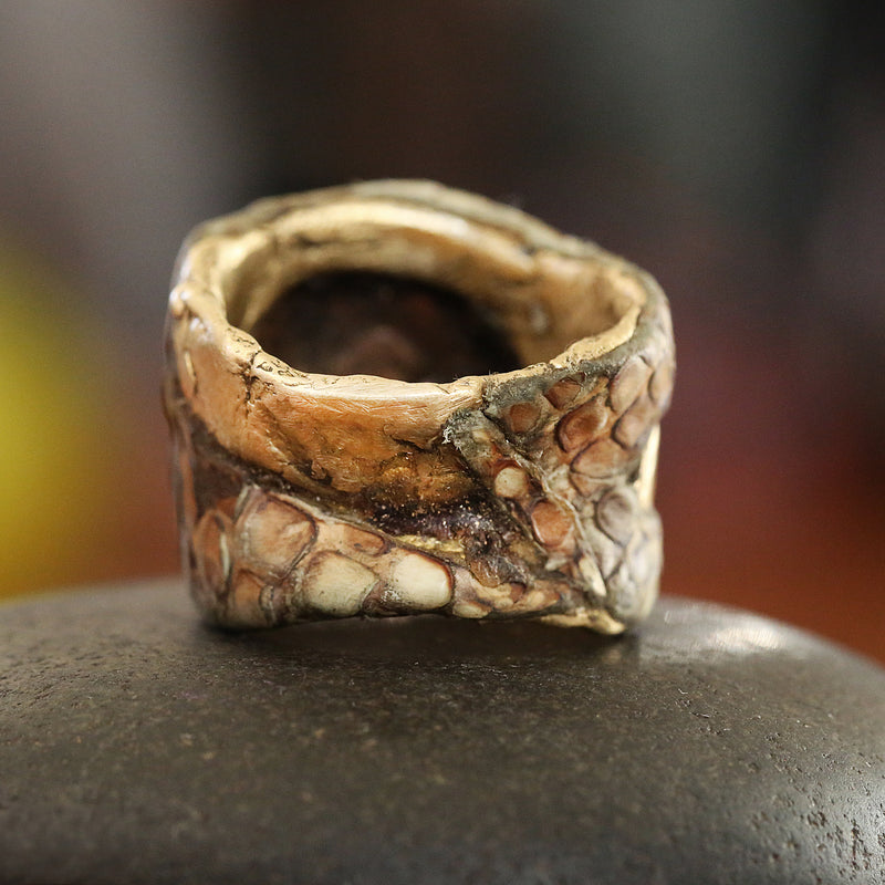 Pratura Ring